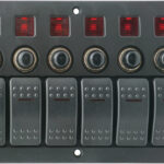 1852 Bryterpanel 6 brytere og automatsikringer