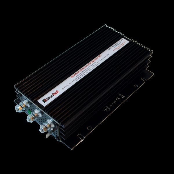 SKANBATT DCDC Lader 12V>12V 35A - Marine - Bluetooth