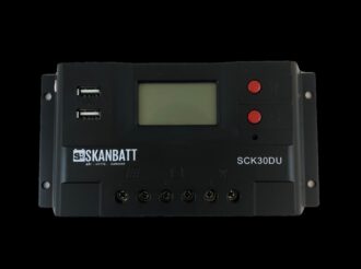 Forside 18 SKANBATT Solcelleregulator PWM 12/24V 30A (SCK30DU)