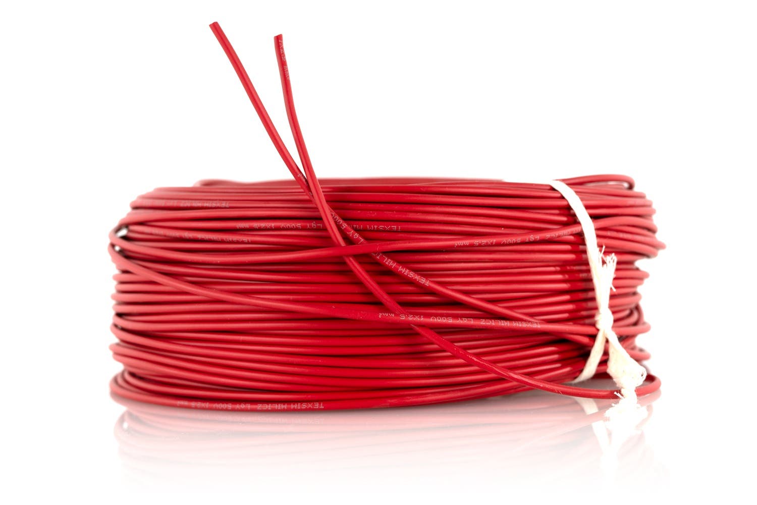 Lumen Kabel 1x1,5mm2 Rød (100m) 1 Lumen Kabel 1x1,5mm2 Rød (100m)