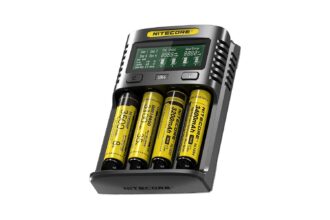 Nitecore UM4 batterilader