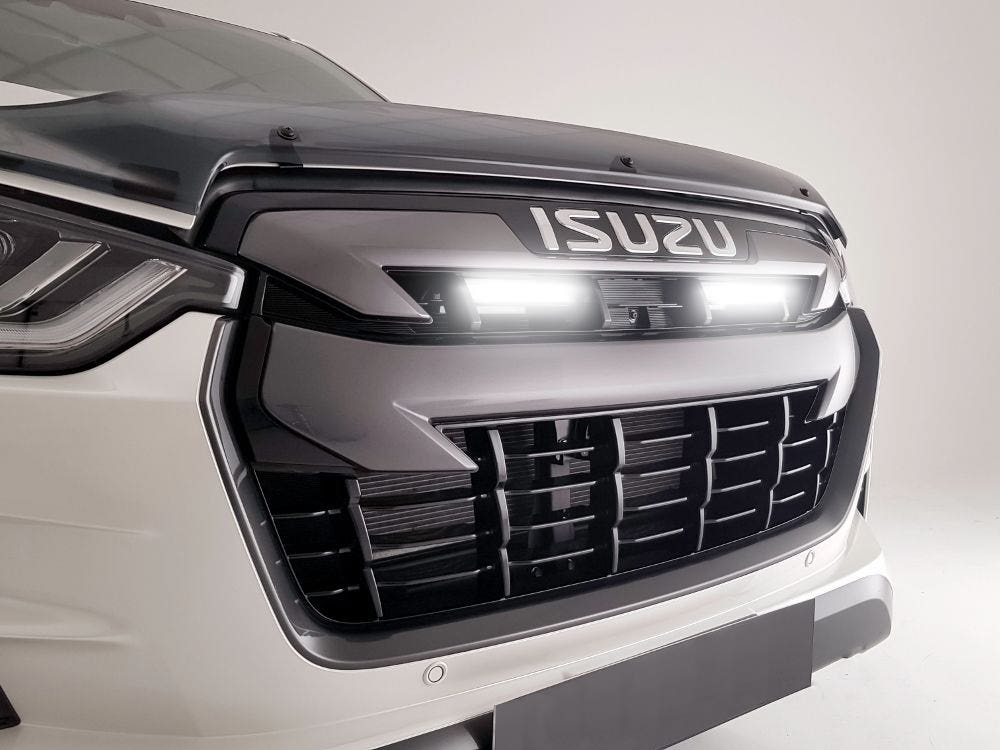 Lazer grillkit Isuzu D-Max 2021-2022 (Linear 6) 1 Lazer grillkit Isuzu D-Max 2021-2022 (Linear 6)
